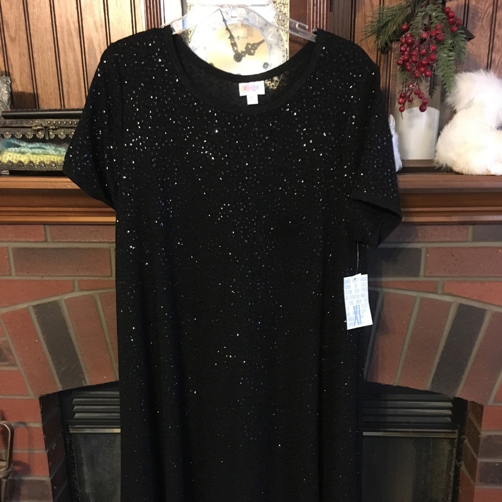Lularoe Elegant Carly black XL